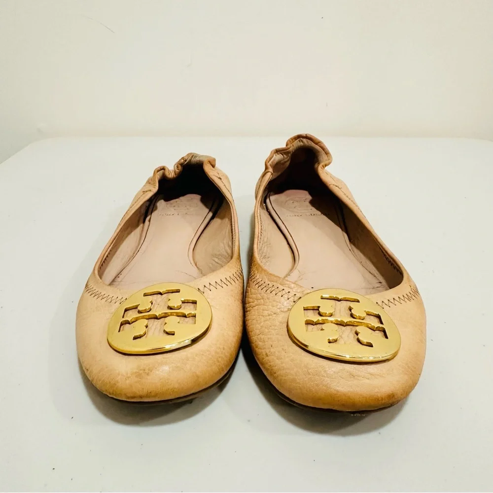 Tory Burch‎ Reva Ballet Flats 6M Camel Leather Logo Medallion Elastic Back